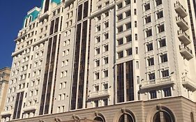 Alanda Hotel